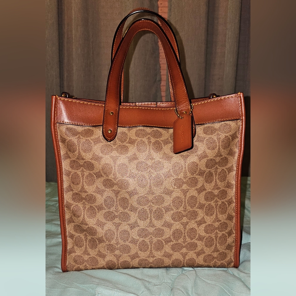 Coach Field Tote 30